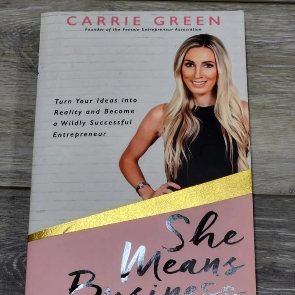 4/25Sale!💕She means business by Carrie Green - Picture 1 of 4
